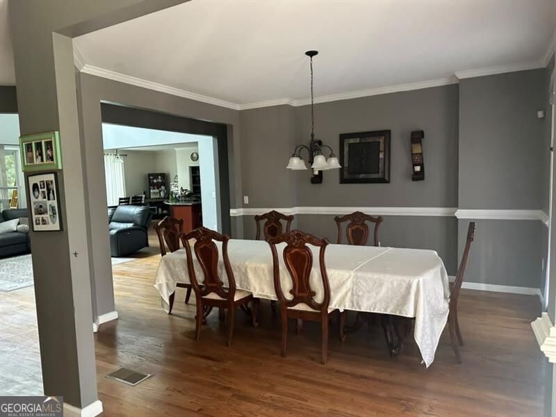 Photo 5 of 1409 River Haven Drive