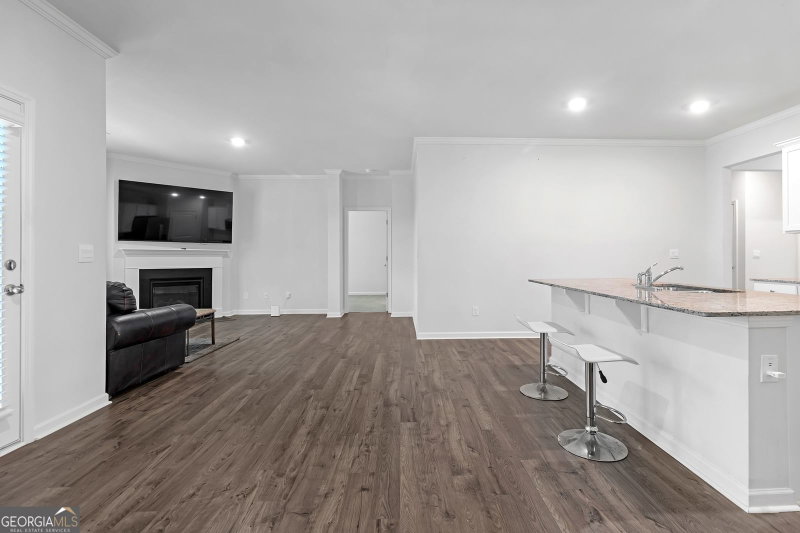 Photo 11 of 412 Barnwood Lane