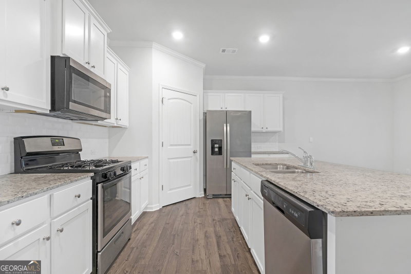 Photo 14 of 412 Barnwood Lane