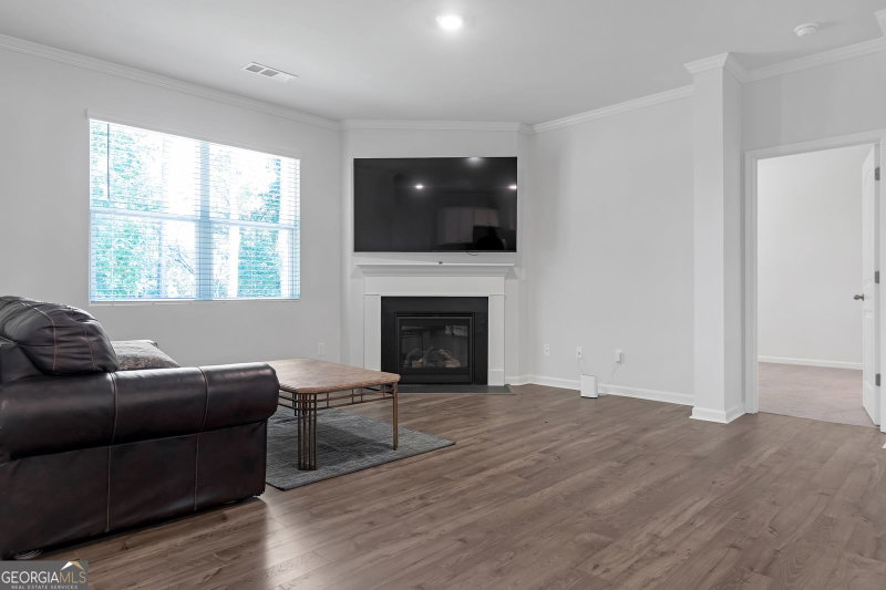 Photo 10 of 412 Barnwood Lane