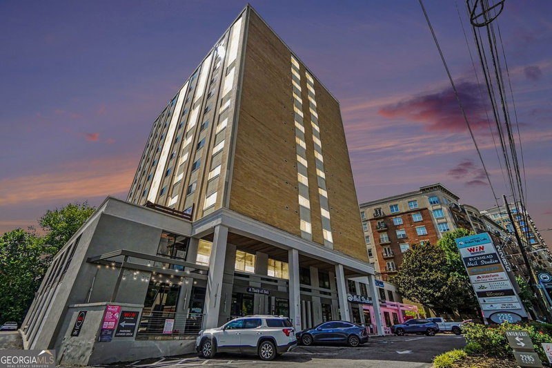 2285 Peachtree Road NE #909