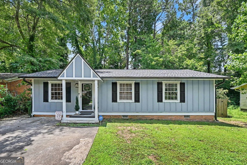 271 Oak Drive SE