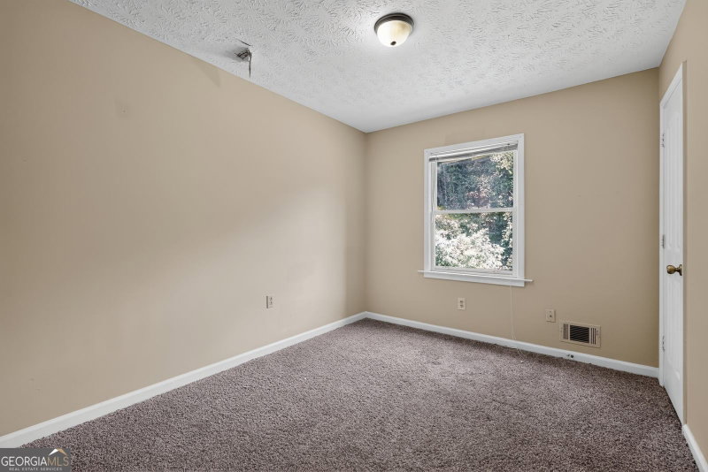 Photo 12 of 575 Oak Springs Drive NW