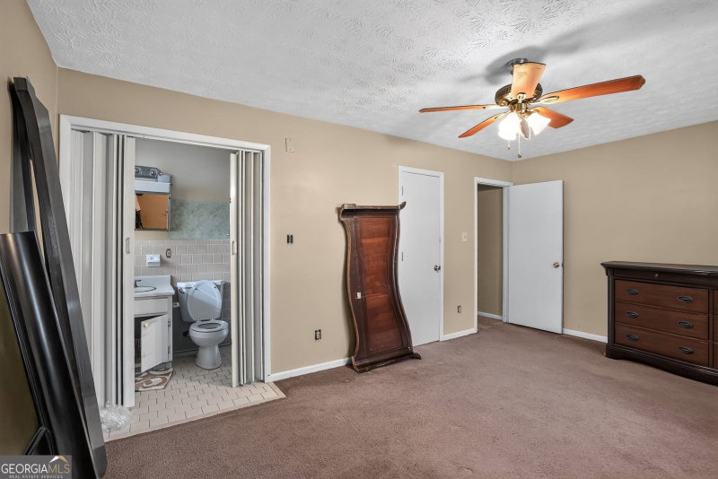 Photo 5 of 2336 Carnes Road