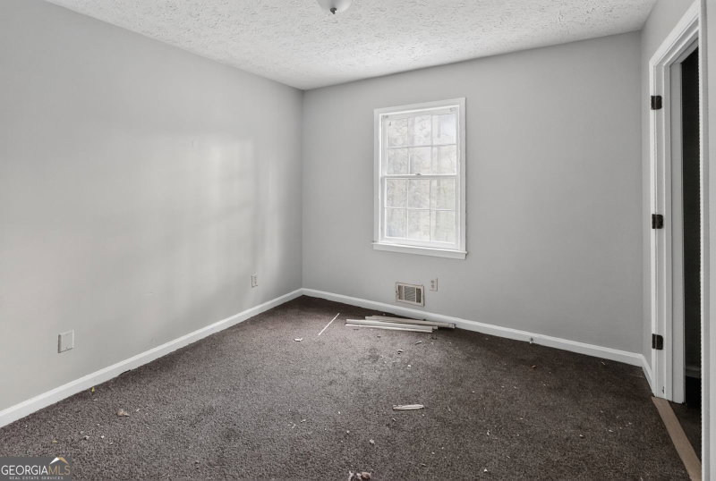 Photo 19 of 277 Acorn Tree Drive