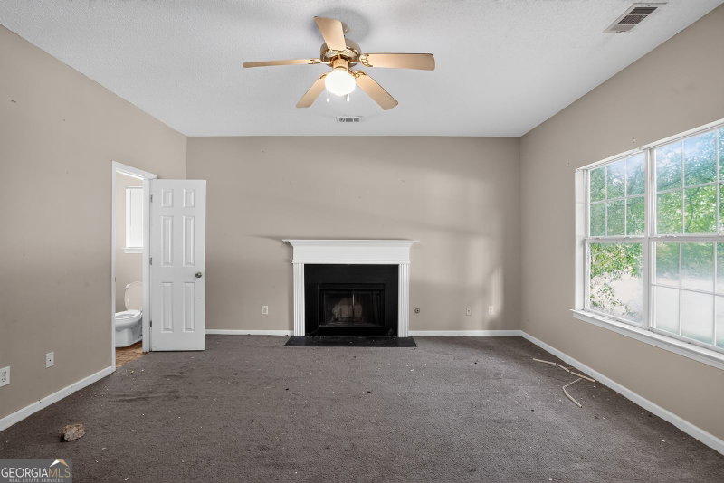 Photo 3 of 6138 Idlewood Manor