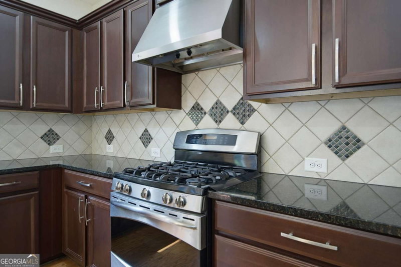 Photo 11 of 720 Yasha Court