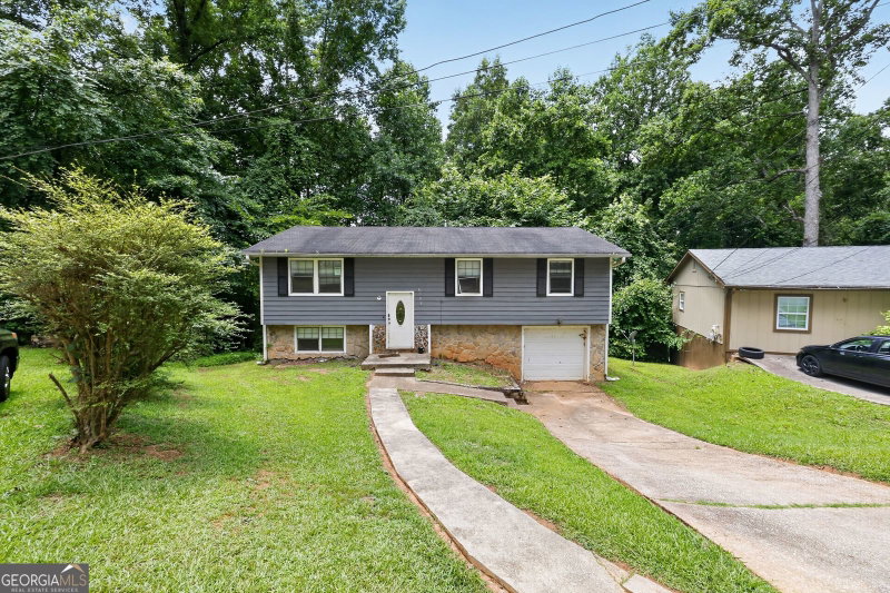 Photo 2 of 6108 Cherokee Valley Way