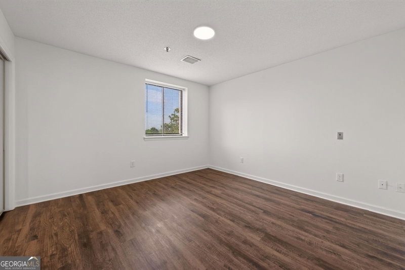 Photo 20 of 300 Johnson Ferry Road NE #B604