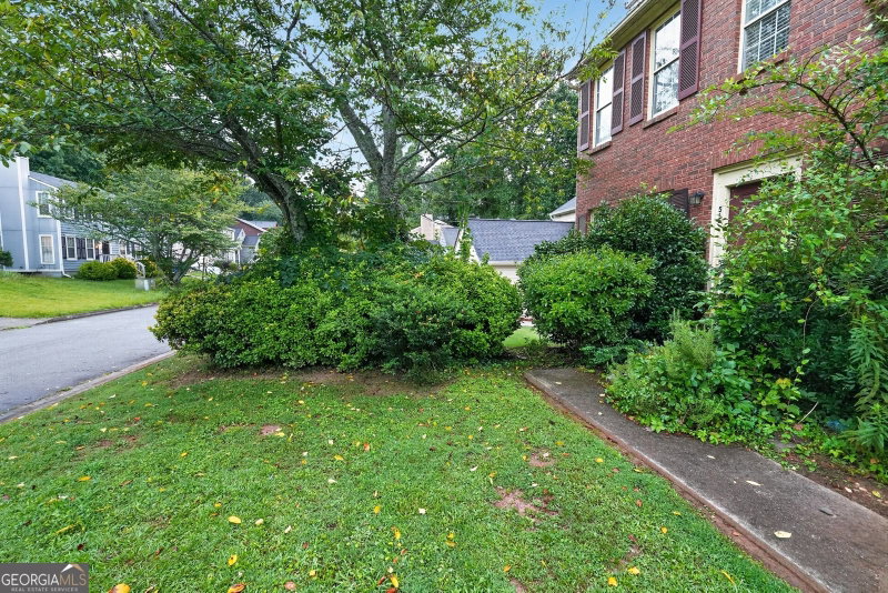 Photo 14 of 585 Woodcrest Manor Drive