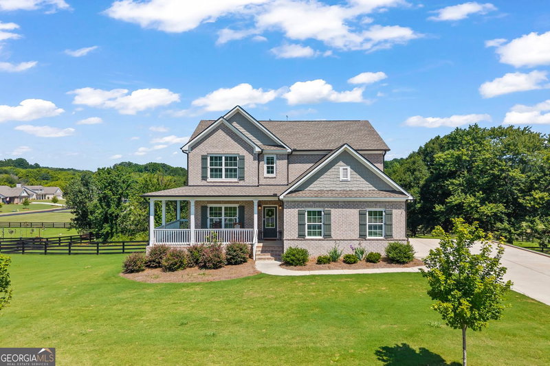 2504 Creekside Crossing