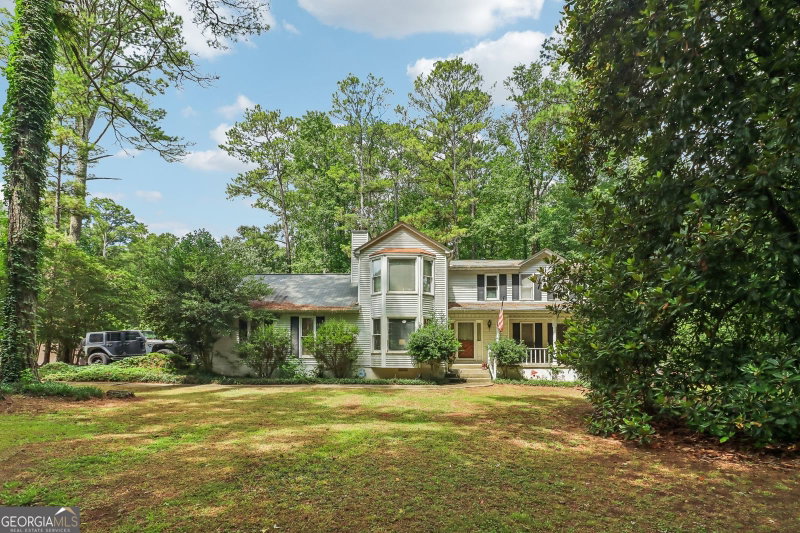 Photo 5 of 145 Red Oak Drive