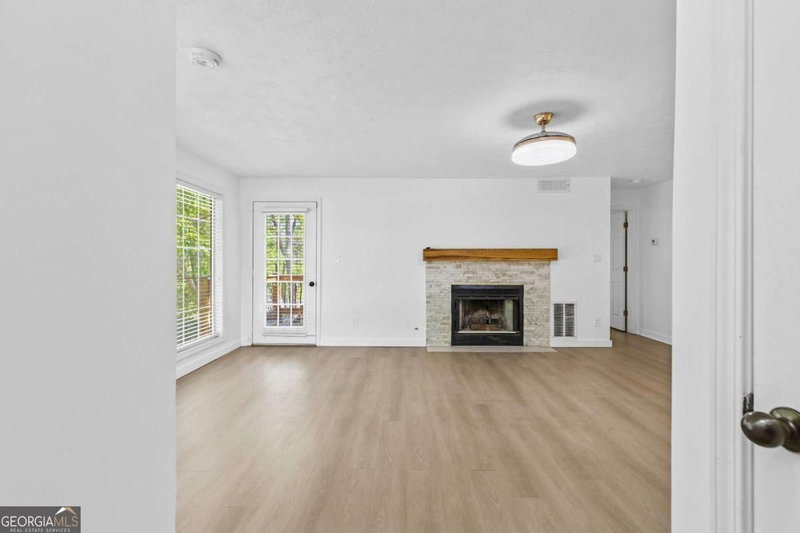 Photo 2 of 204 Berkeley Woods Drive