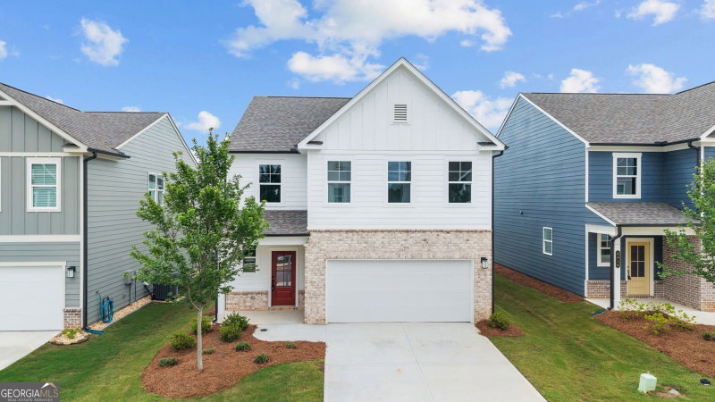 4406 Buttonwood Lane