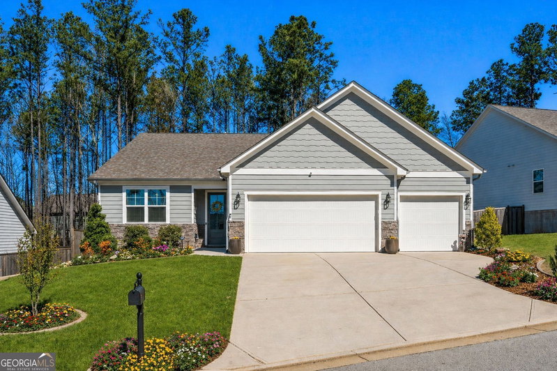 44 Honeydew Lane