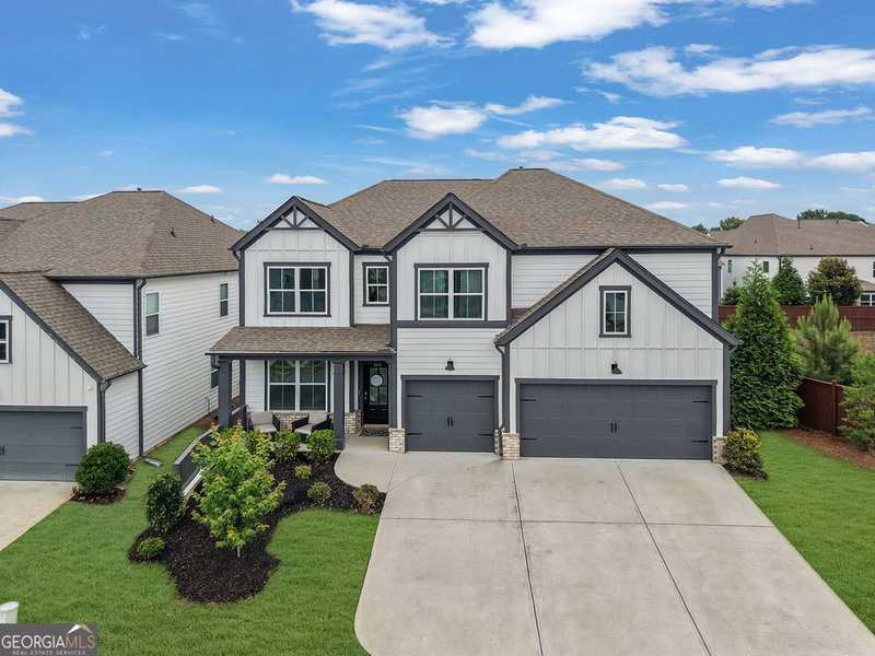 400 Wellgreen Drive