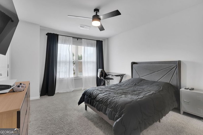 Photo 19 of 400 Wellgreen Drive