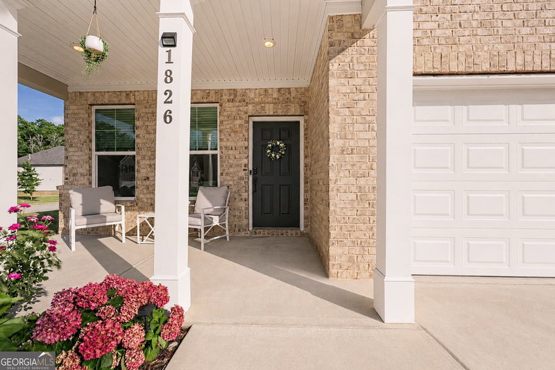 Photo 4 of 1826 Woodsley Court