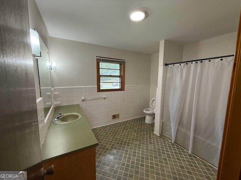 Photo 16 of 8132 Birch Drive