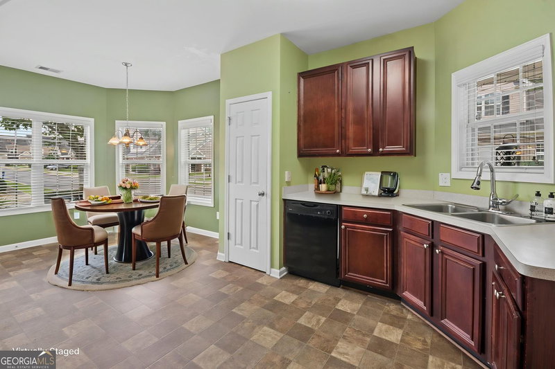 Photo 18 of 2555 Flat Shoals Road #2501