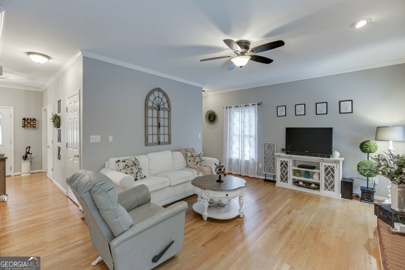 Photo 23 of 4020 Derby Drive