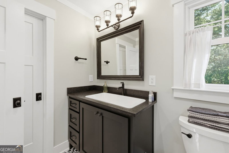 Photo 19 of 500 Ketron Drive