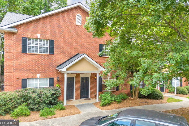 205 Woodstone Drive #APT 8