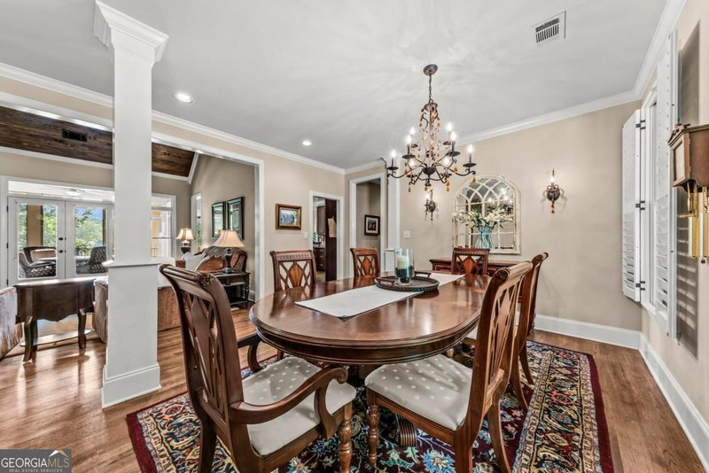Photo 8 of 1020 Colonial Court