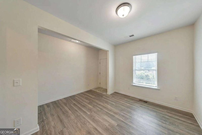 Photo 8 of 133 Couper Way