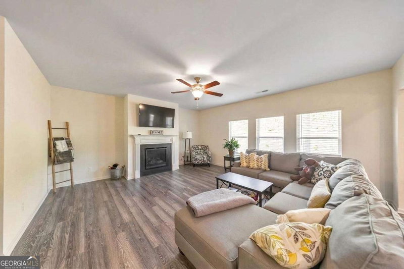 Photo 9 of 133 Couper Way