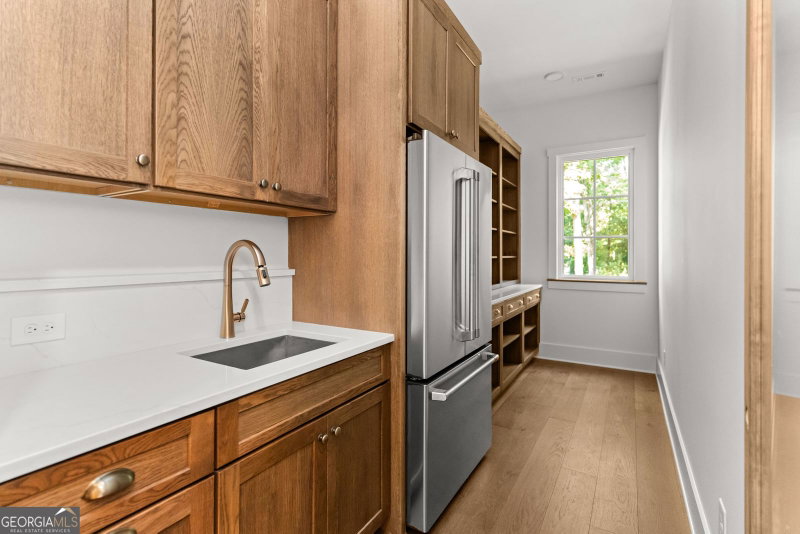 Photo 22 of 1010 Greyfield Road