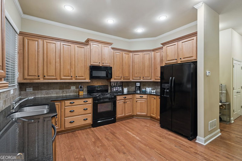 Photo 10 of 2757 Prado Lane