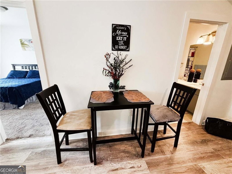 Photo 12 of 525 Parkway Drive NE #208