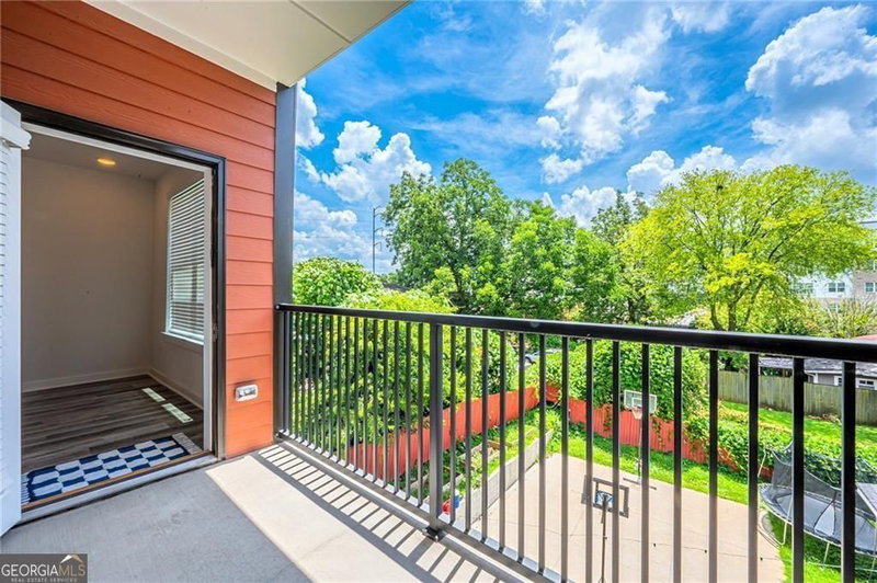 Photo 18 of 525 Parkway Drive NE #208