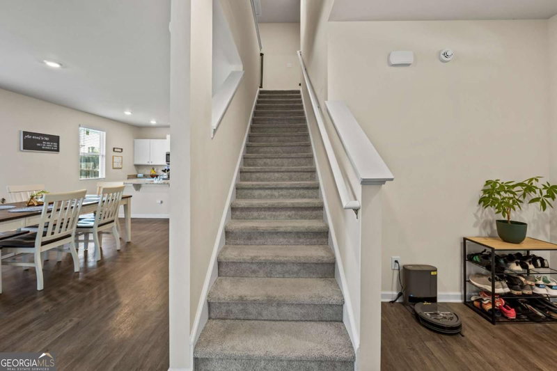 Photo 4 of 178 Starbuck Parkway