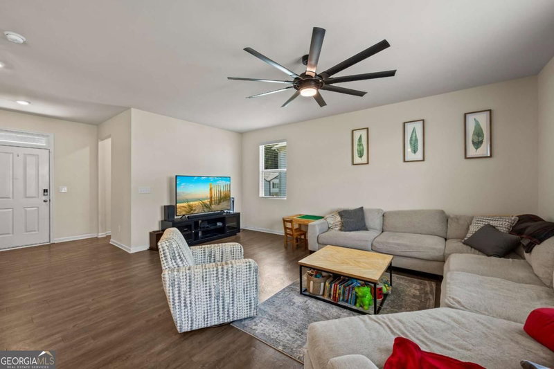 Photo 7 of 178 Starbuck Parkway
