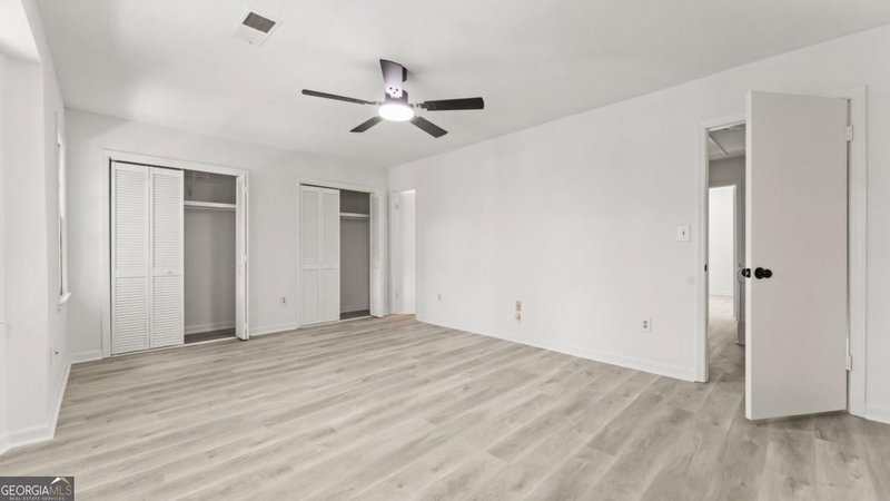 Photo 18 of 2387 Northlake Court NE