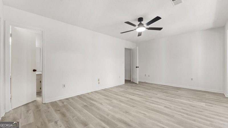 Photo 19 of 2387 Northlake Court NE