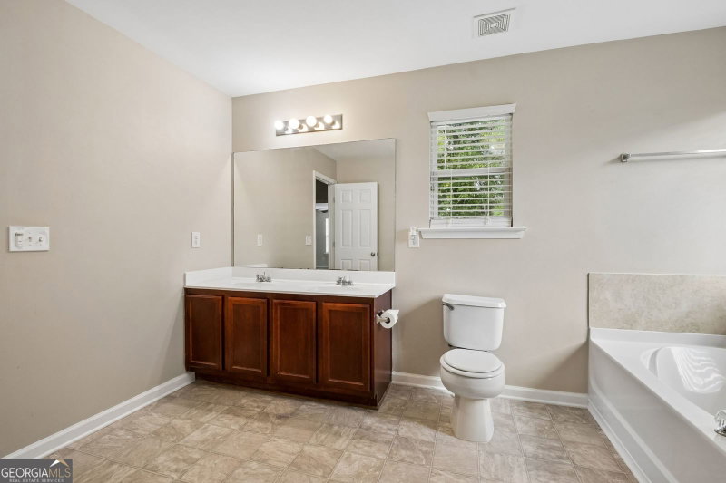 Photo 39 of 1178 Sparkling Cove Drive