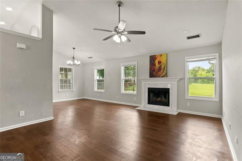 Photo 13 of 3100 Oak Grove Road
