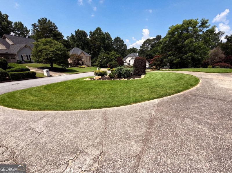 Photo 18 of 135 N Clublands Court