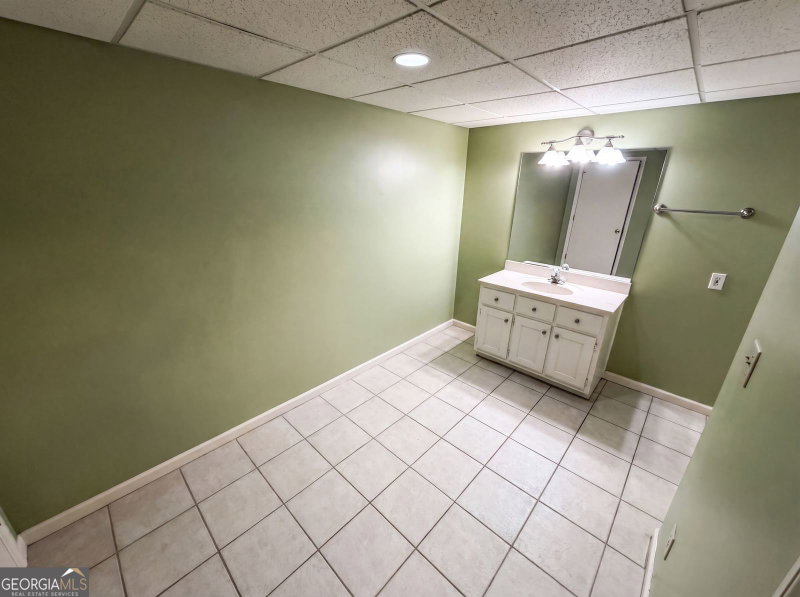 Photo 7 of 135 N Clublands Court