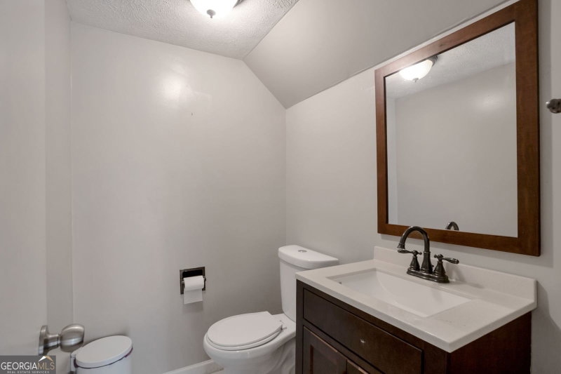Photo 11 of 1210 Brookside Drive NE