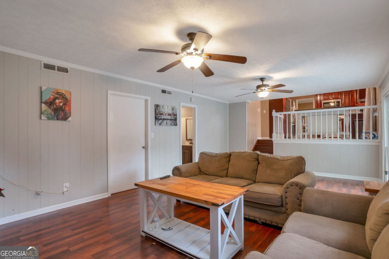 Photo 10 of 1210 Brookside Drive NE