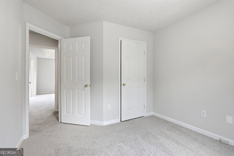 Photo 13 of 31 Stiles Court SW