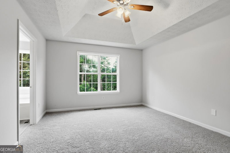Photo 4 of 31 Stiles Court SW