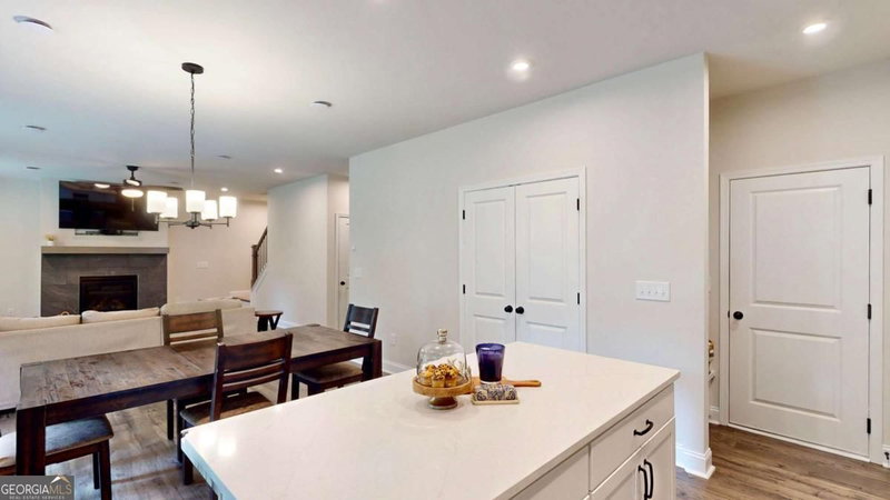Photo 7 of 24 Dovecrest Way