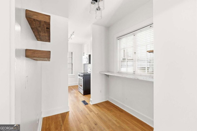 Photo 13 of 794 Frederica Street NE #1