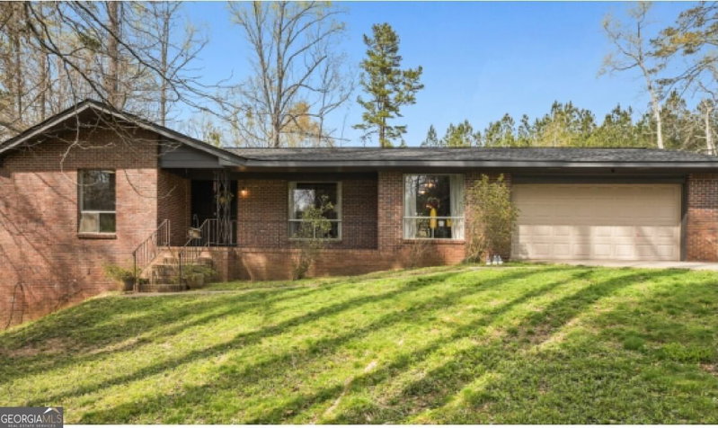 779 Pinehurst Drive
