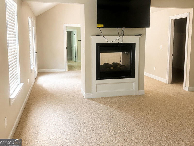 Photo 24 of 835 Lorrimont Lane